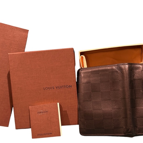 Louis Vuitton Damier Infini Portedeuille James Billfold Onyx N63007 Wallet - Picture 8 of 15